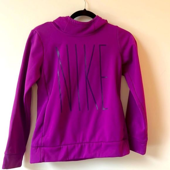 💟2/$15💟 Nike Sweatshirt - Picture 1 of 7